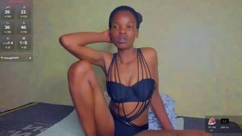 Snapshot of freakky_nessa chatting on October 21, 2025, 11:55 am Nessa-Independent model online show from October 21, 2025, 11:55 am