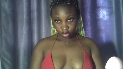 Snapshot of freaky_brula chatting on December 19, 2025, 12:01 pm freaky brula online show from December 19, 2025, 12:01 pm