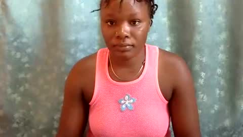 Snapshot of freaky_dolly chatting on January 4, 2025, 8:39 am freaky_dolly online show from January 4, 2025, 8:39 am