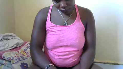 Snapshot of freaky_dolly chatting on March 2, 2025, 11:29 am freaky_dolly online show from March 2, 2025, 11:29 am