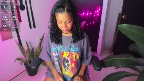 Snapshot of freaky_lia chatting on February 21, 2026, 11:17 pm Lia Gomez online show from February 21, 2026, 11:17 pm