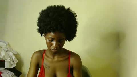 Snapshot of freaky_shamzzy chatting on December 17, 2025, 3:40 pm shamika online show from December 17, 2025, 3:40 pm