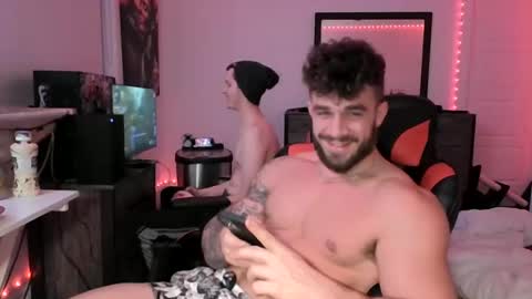 Snapshot of freakyfitking chatting on December 11, 2024, 4:39 am freakyfitking online show from December 11, 2024, 4:39 am