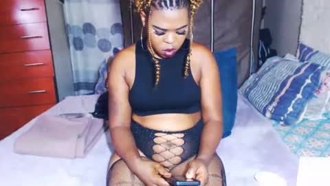 Mandy online show from December 14, 2025, 10:53 am