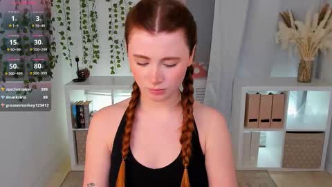 Snapshot of freckle_diyana chatting on March 8, 2025, 12:11 am Diyana online show from March 8, 2025, 12:11 am