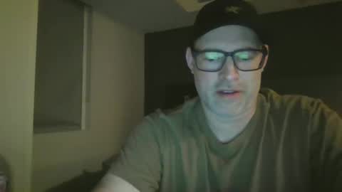 Snapshot of fred177771558049 chatting on March 22, 2026, 2:04 am fred177771558049 online show from March 22, 2026, 2:04 am