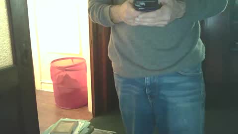 Snapshot of fred_spooner2 chatting on October 23, 2025, 1:27 am fred_spooner2 online show from October 23, 2025, 1:27 am