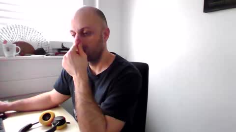 Snapshot of freddow chatting on February 24, 2026, 3:10 pm freddow online show from February 24, 2026, 3:10 pm