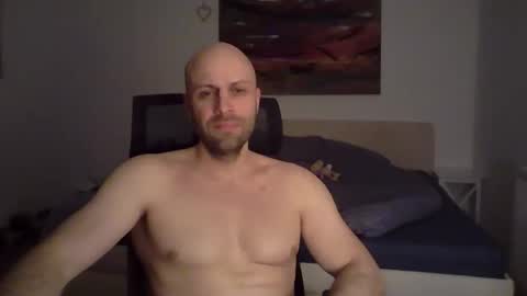 Snapshot of freddow chatting on March 1, 2026, 9:28 pm freddow online show from March 1, 2026, 9:28 pm