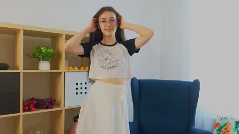 Hey im Olivia im glat to see you in mu room3 online show from March 14, 2026, 3:56 am