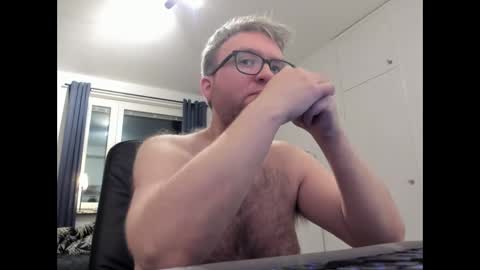 Snapshot of fredrik386959 chatting on January 12, 2025, 5:54 pm Fredrik online show from January 12, 2025, 5:54 pm