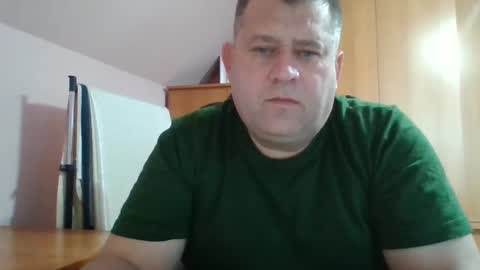 freeboy80180 online show from December 19, 2024, 7:07 am