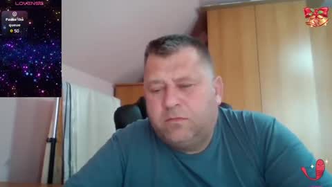 freeboy80180 online show from February 26, 2025, 12:47 pm