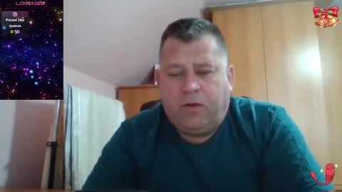 freeboy80180 online show from February 27, 2025, 6:40 am