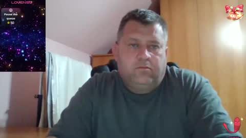 freeboy80180 online show from March 10, 2025, 6:12 pm