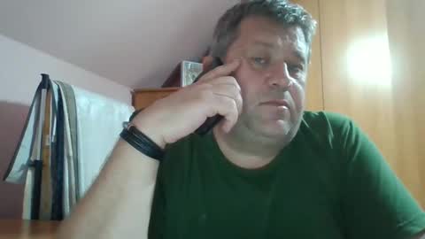 freeboy80180 online show from September 24, 2025, 5:38 pm