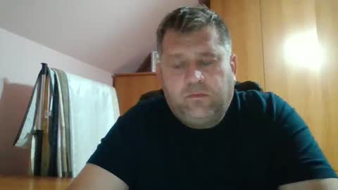 freeboy80180 online show from October 10, 2025, 5:34 pm