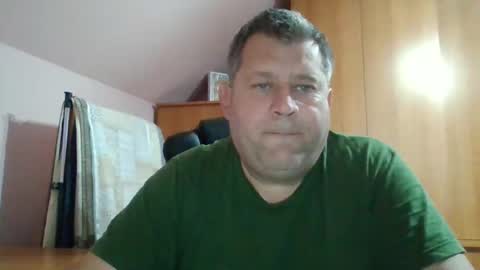 freeboy80180 online show from November 23, 2025, 8:36 am