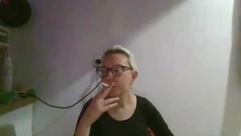 Snapshot of freediana chatting on February 25, 2026, 10:52 pm Diana online show from February 25, 2026, 10:52 pm