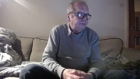 Snapshot of freespirt59 chatting on December 23, 2024, 6:27 pm freespirt59 online show from December 23, 2024, 6:27 pm