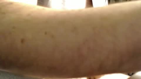 Snapshot of freeyourmind186 chatting on November 21, 2025, 2:21 am FreeYourMind online show from November 21, 2025, 2:21 am