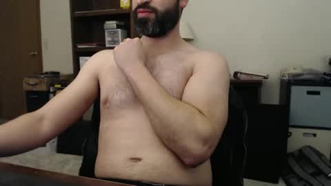 Snapshot of freeyourmind186 chatting on December 18, 2025, 11:44 pm FreeYourMind online show from December 18, 2025, 11:44 pm