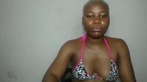 frekkymorelle online show from February 16, 2025, 7:05 pm