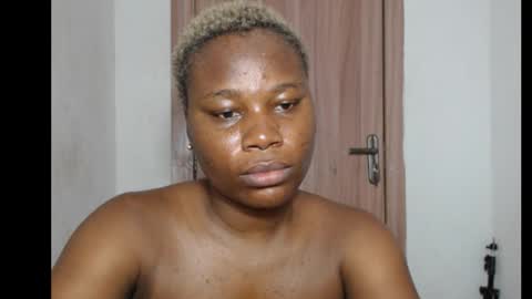 frekkymorelle online show from October 10, 2025, 4:22 am