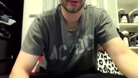 freklogas online show from March 2, 2026, 6:14 am