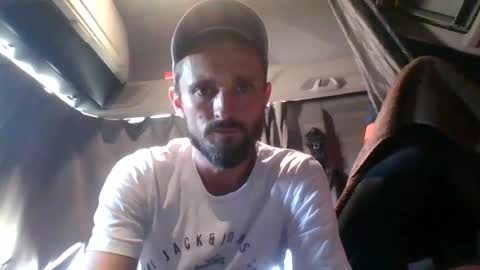 french_truck online show from July 8, 2026, 2:32 pm