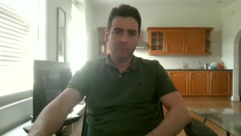 Snapshot of frenchbdmaninlondon chatting on January 24, 2025, 11:59 am Horny Paul online show from January 24, 2025, 11:59 am