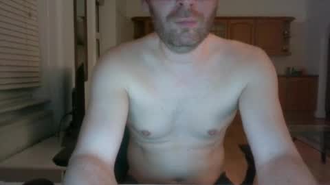 Snapshot of frenchbdmaninlondon chatting on March 10, 2025, 8:45 pm Horny Paul online show from March 10, 2025, 8:45 pm