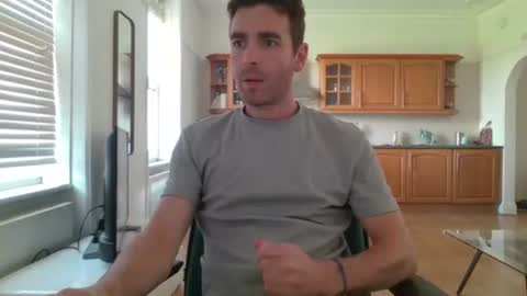 Snapshot of frenchbdmaninlondon chatting on September 9, 2025, 10:04 am Horny Paul online show from September 9, 2025, 10:04 am