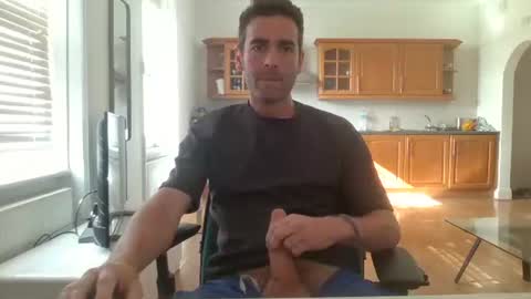 Snapshot of frenchbdmaninlondon chatting on September 16, 2025, 2:29 pm Horny Paul online show from September 16, 2025, 2:29 pm