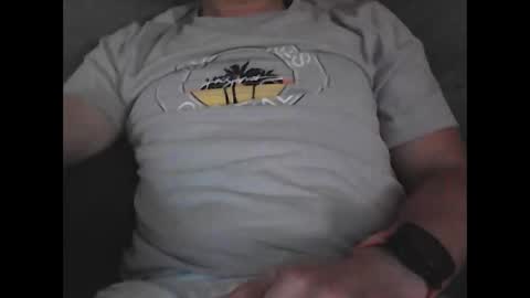Snapshot of frencheeboy chatting on June 7, 2026, 4:44 pm frencheeboy online show from June 7, 2026, 4:44 pm