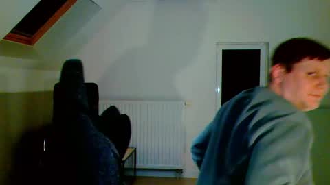 French fries online show from October 31, 2025, 7:04 pm