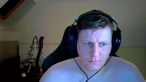 Snapshot of frenchfrieswithmayo chatting on January 17, 2026, 7:28 pm French fries online show from January 17, 2026, 7:28 pm