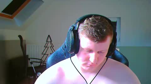 Snapshot of frenchfrieswithmayo chatting on March 8, 2026, 4:33 pm French fries online show from March 8, 2026, 4:33 pm