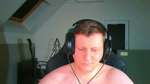 Snapshot of frenchfrieswithmayo chatting on March 11, 2026, 6:25 pm French fries online show from March 11, 2026, 6:25 pm