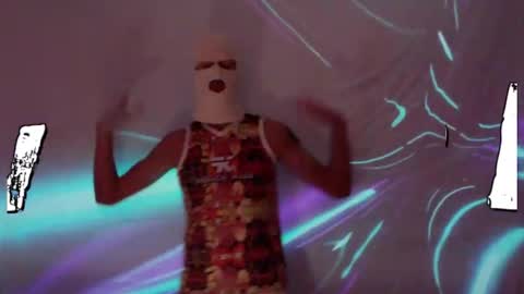 frenchkissdjfk online show from October 27, 2025, 7:12 am