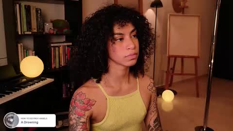 Vale online show from November 24, 2025, 5:40 am