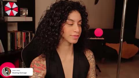 Snapshot of fresatanica chatting on February 1, 2026, 2:32 am Vale online show from February 1, 2026, 2:32 am