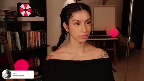 Snapshot of fresatanica chatting on February 10, 2026, 1:43 am Vale online show from February 10, 2026, 1:43 am