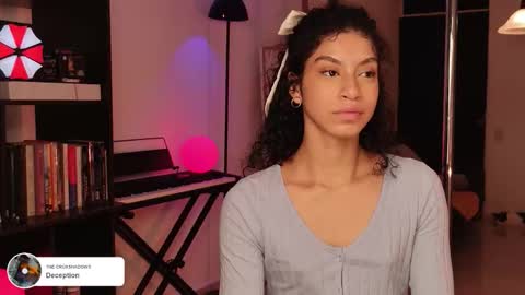 Snapshot of fresatanica chatting on February 13, 2026, 1:34 am Vale online show from February 13, 2026, 1:34 am