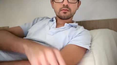 freshman  imonyou98 online show from November 24, 2025, 12:27 pm