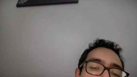 freshman  imonyou98 online show from November 26, 2025, 1:12 pm