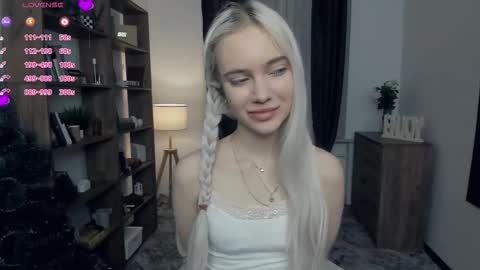 Snapshot of freya_ice_baby chatting on February 1, 2026, 7:34 pm Freya online show from February 1, 2026, 7:34 pm