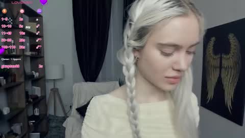 Snapshot of freya_ice_baby chatting on February 9, 2026, 7:07 pm Freya online show from February 9, 2026, 7:07 pm