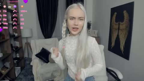 Snapshot of freya_ice_baby chatting on February 12, 2026, 7:09 pm Freya online show from February 12, 2026, 7:09 pm