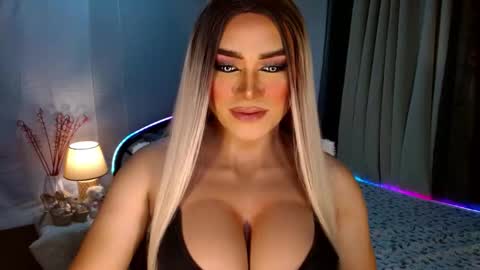 Miss Frea  online show from November 4, 2025, 12:54 am